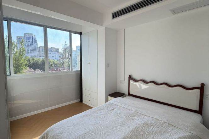 1BR Apartment near Zhongshan Park