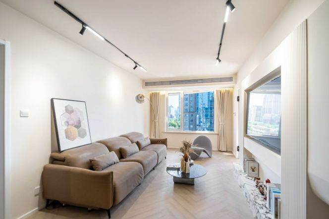 3BR Apartment near People's Square