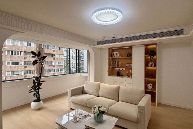 Spacious 2BR Apartment near Xujiahui Metro (L4)