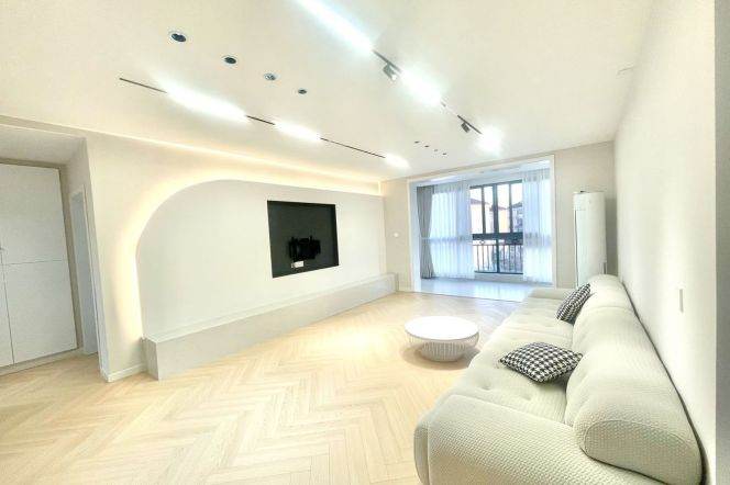 3BR Apartment in Hongqiao CBD