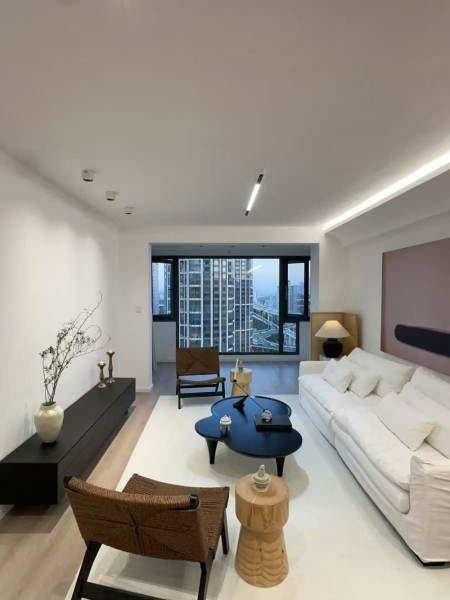 Housing image — Living Room