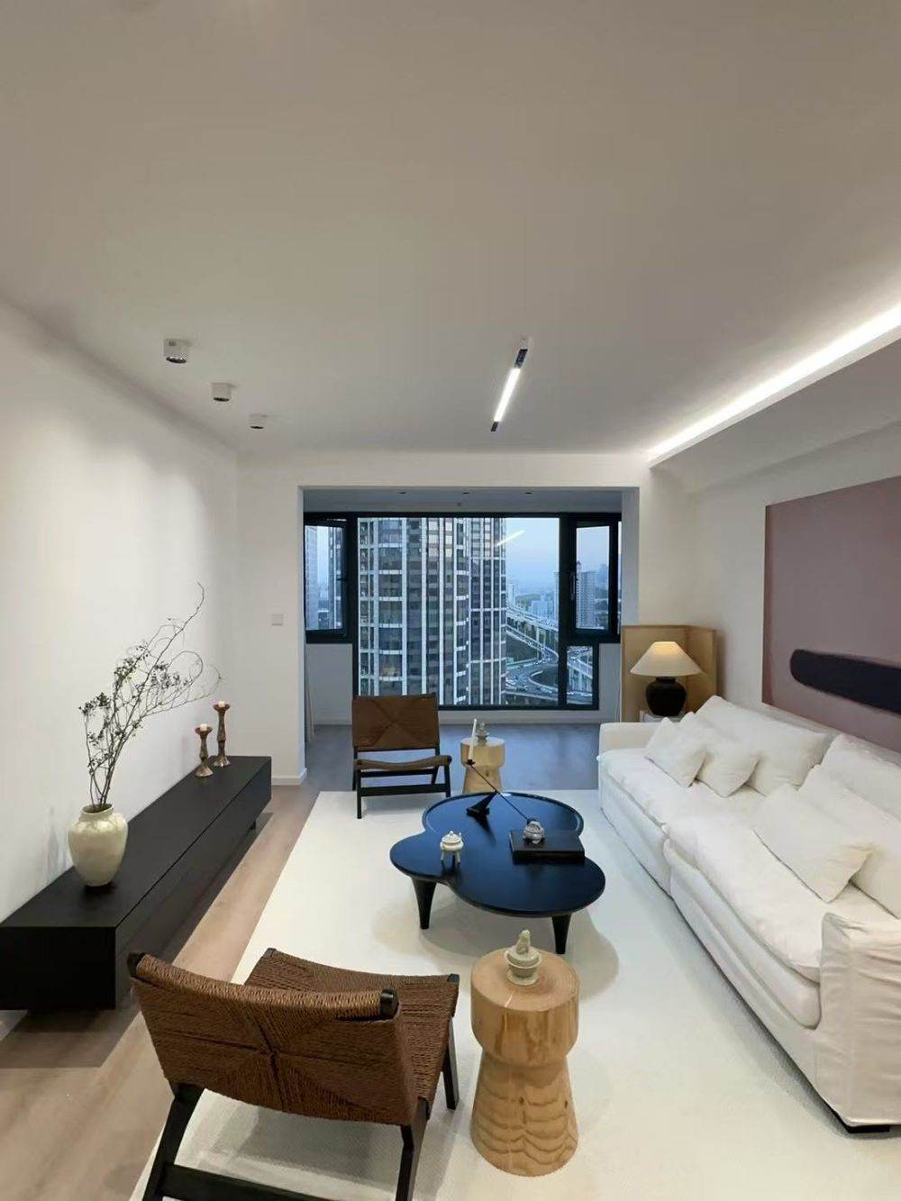 Housing image — Living Room