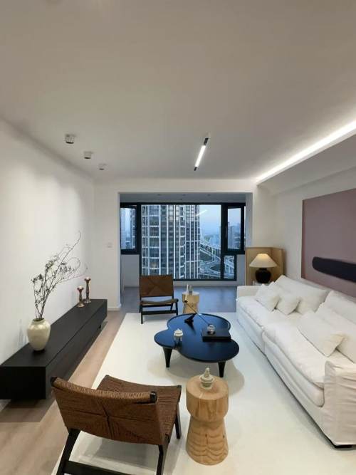 Housing image — Living Room