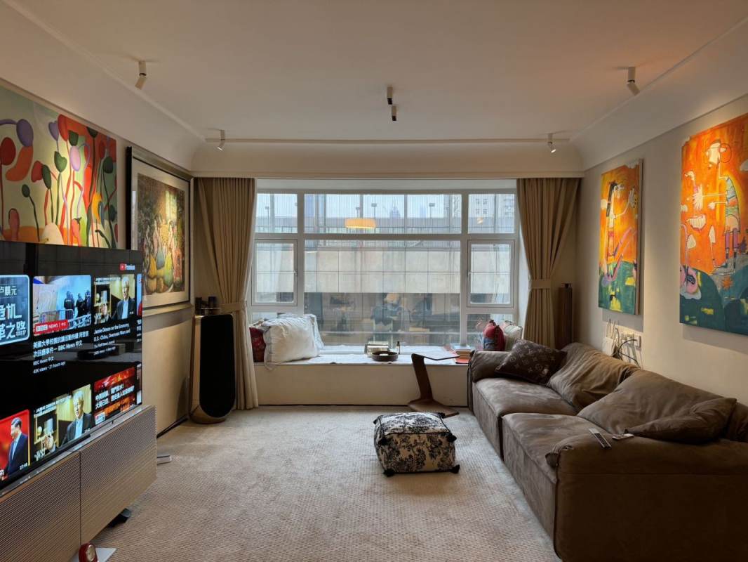 Housing image — Living Room