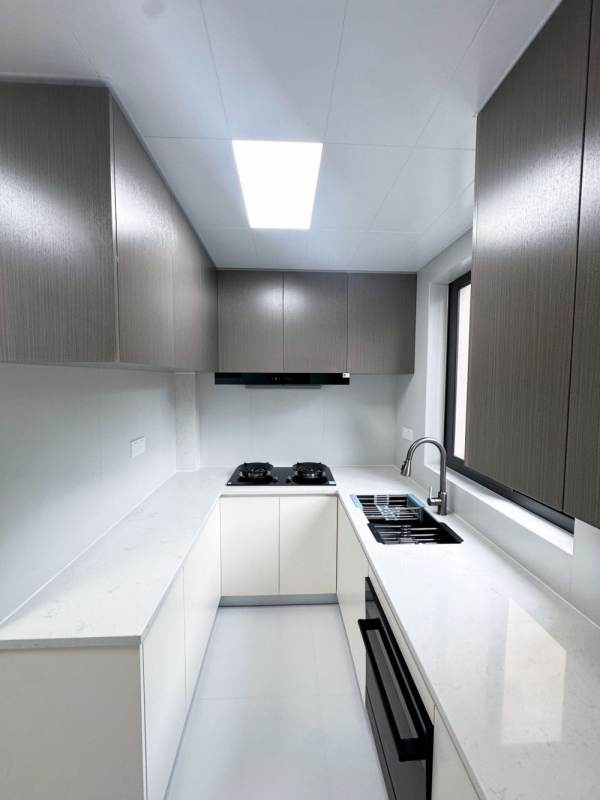 Housing image — Kitchen