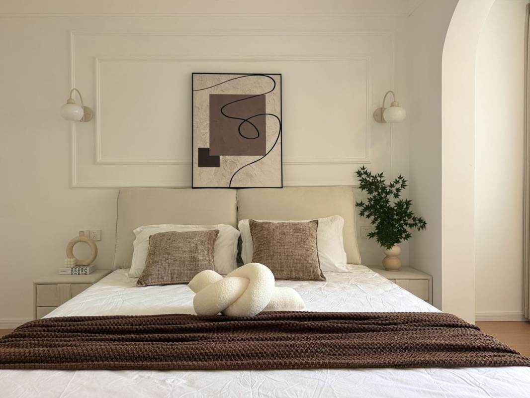 Housing image — Bedroom