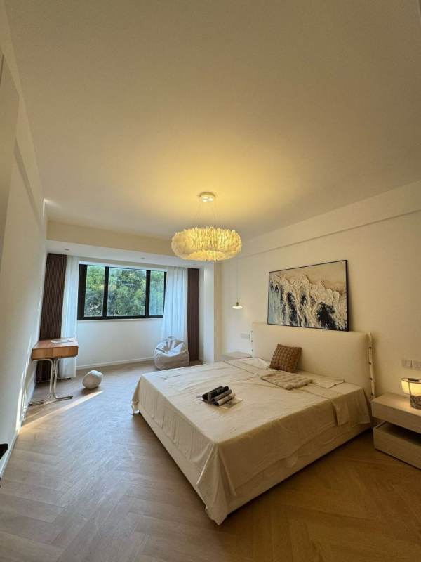 Housing image — Bedroom