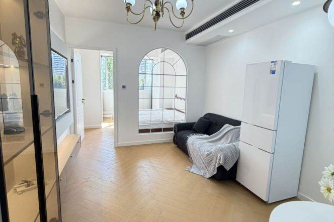 1BR Apartment near Zhongshan Park