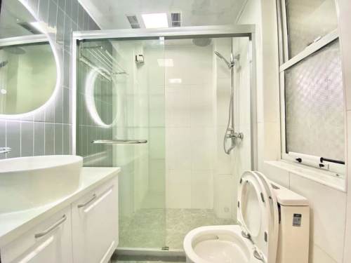 Housing image — Bathroom