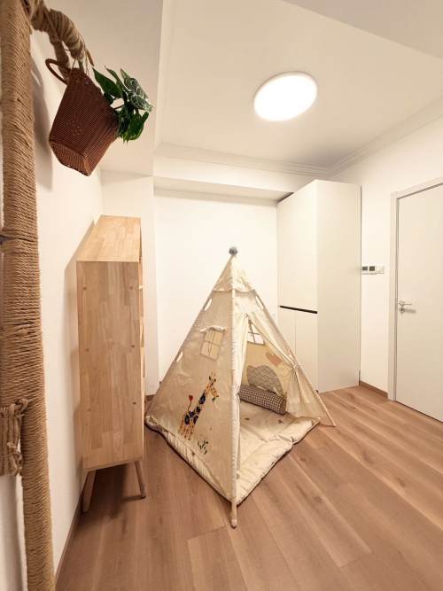 Housing image — Bedroom