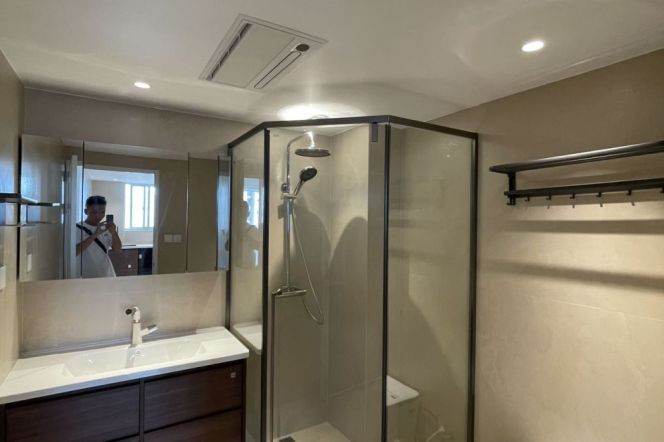Spacious 2BR Apartment near Zhongshan Park