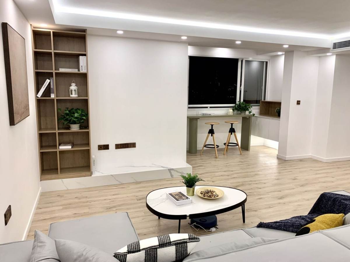 Housing image — Living Room
