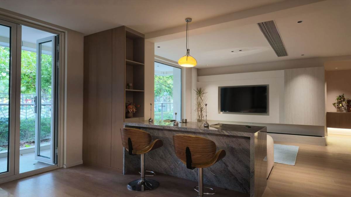 Housing image — Living Room