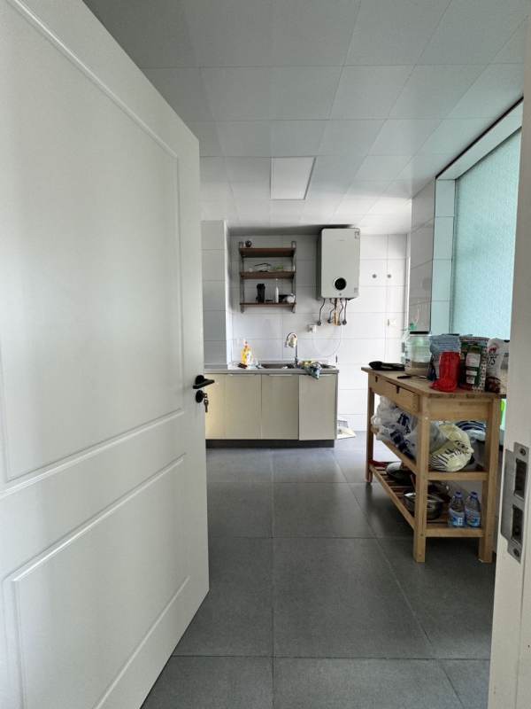 Housing image — Kitchen