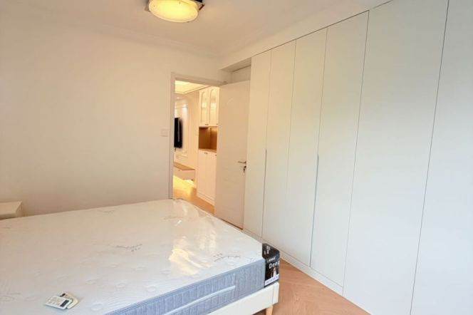 1BR Apartment near Zhongshan Park (L3/L4)