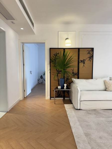 Housing image — Living Room