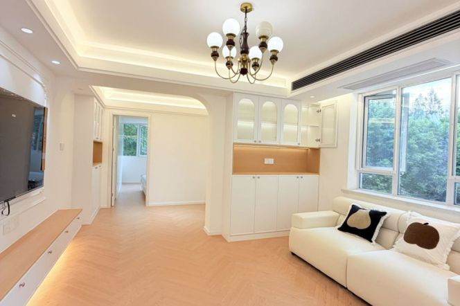 1BR Apartment near Zhongshan Park (L3/L4)