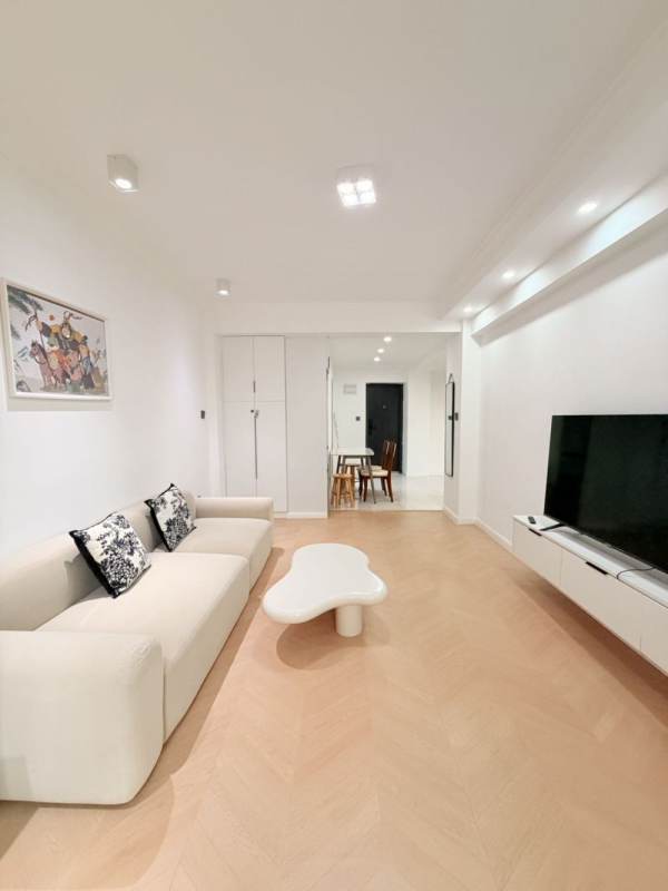 Housing image — Living Room