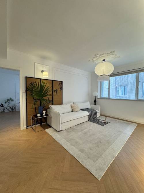 Housing image — Living Room