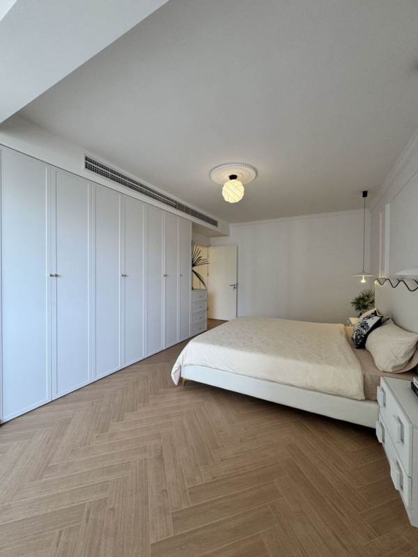 Housing image — Bedroom