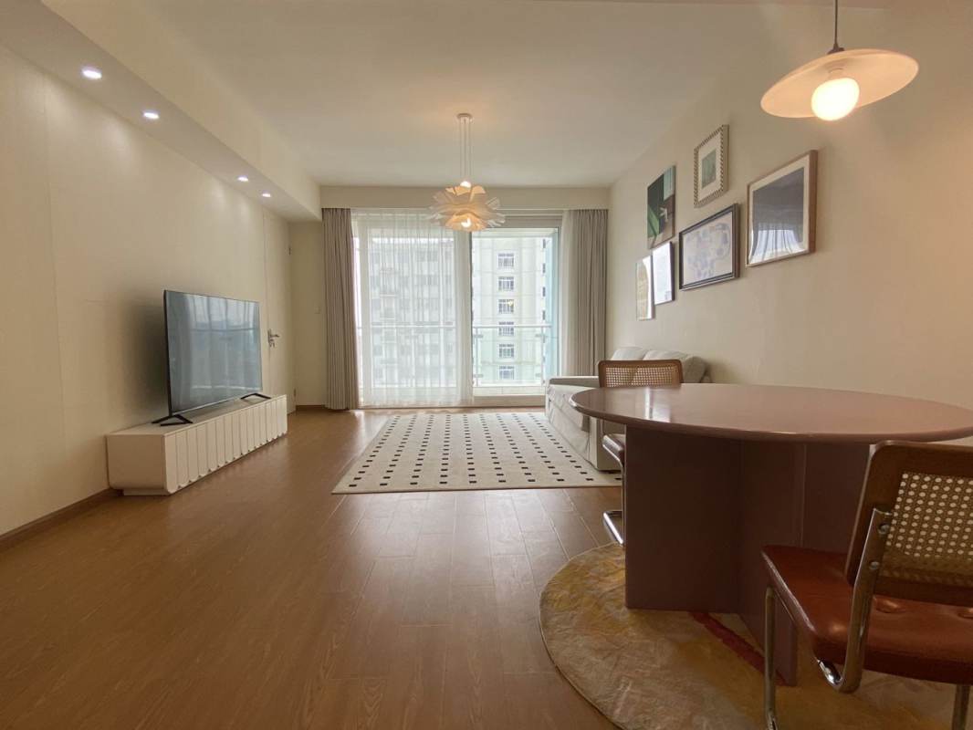 Housing image — Living Room