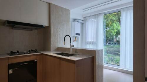 Housing image — Kitchen