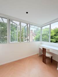 Housing image — Bedroom