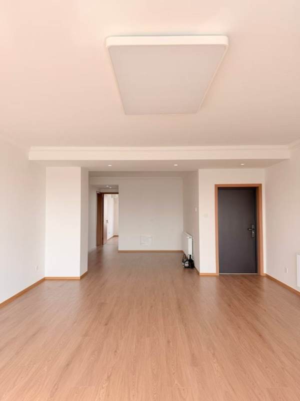 Housing image — Living Room