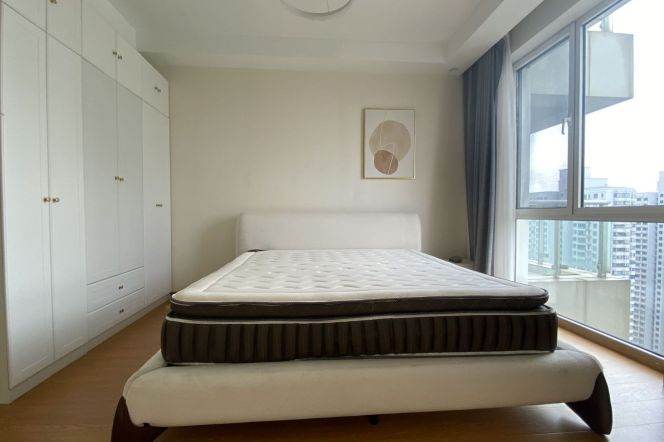 Spacious 1BR Apartment near Dapuqiao Metro with Floor-to-Ceiling Windows (L9/L12)