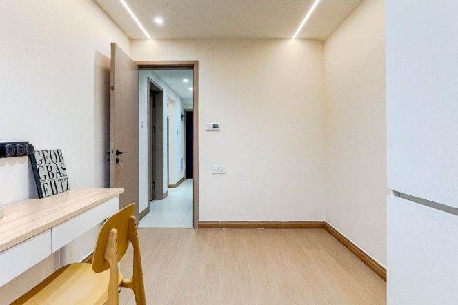 2BR Apartment in Old Xuhui (L1/L7/L9)