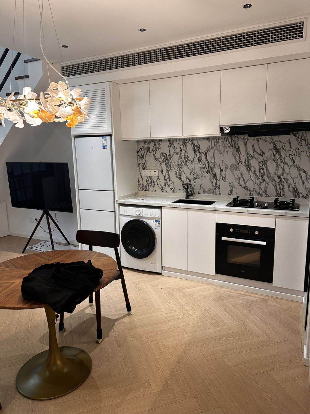 Housing image — Kitchen