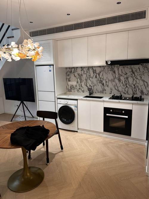 Housing image — Kitchen