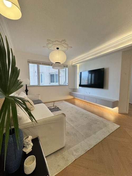 Housing image — Living Room