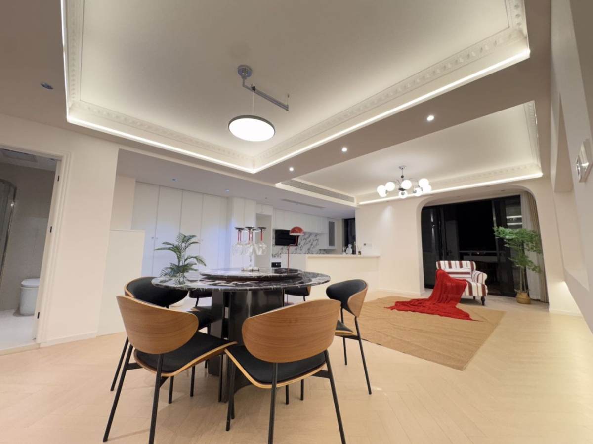 Housing image — Living Room