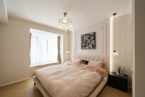 Housing image — Bedroom