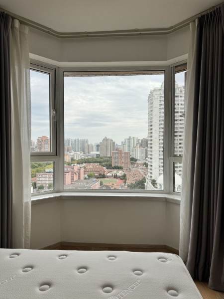 Housing image — Bedroom