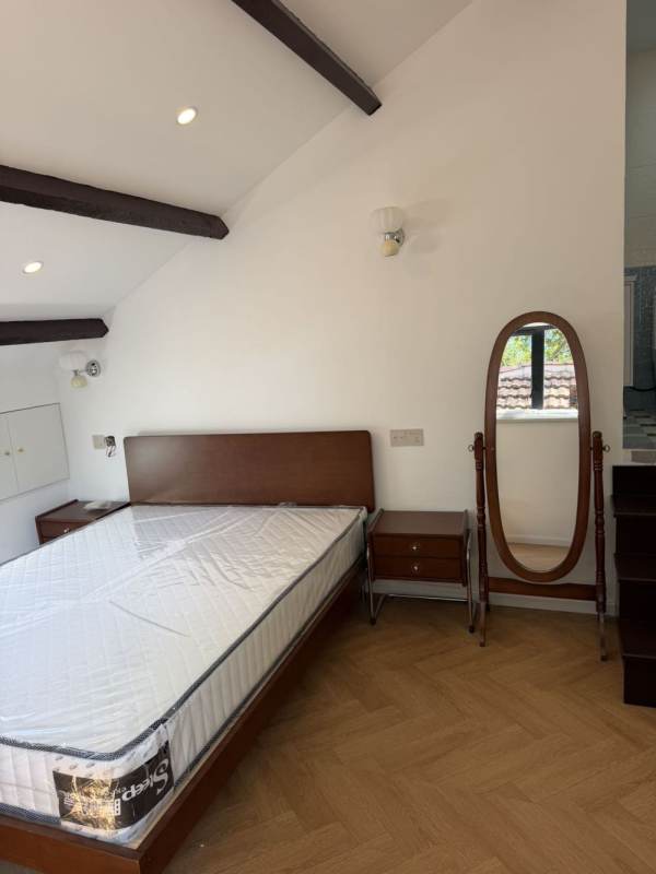 Housing image — Bedroom