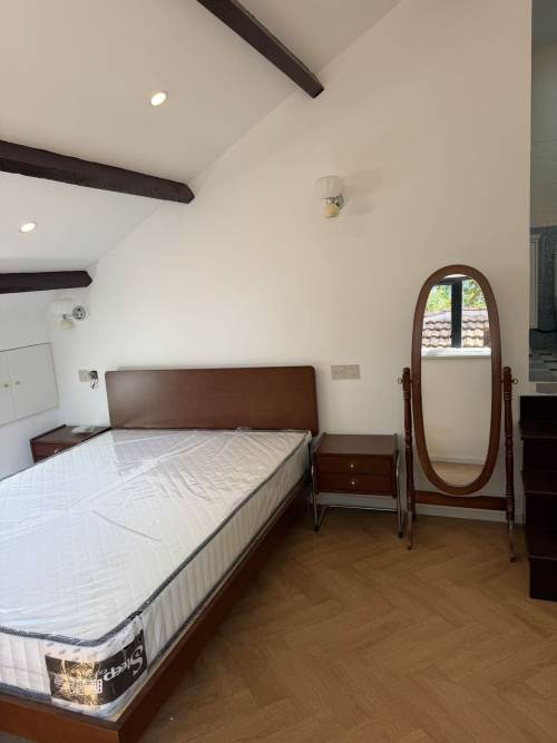 Housing image — Bedroom