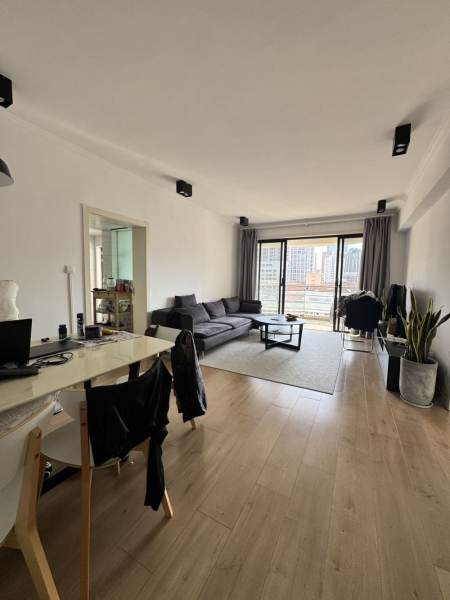 Housing image — Living Room