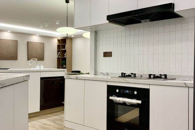 High-Floor 3BR Apartment near Madang Rd Metro (L8/L9/L13)