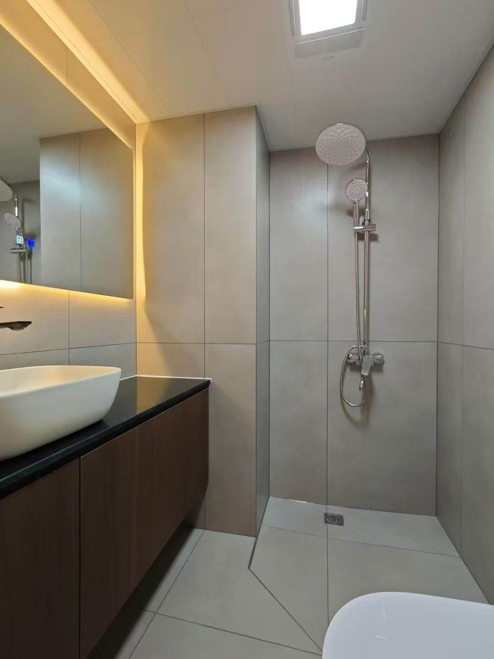 Housing image — Bedroom