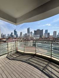 Housing image — Balcony