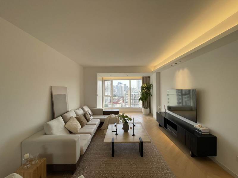 Housing image — Living Room