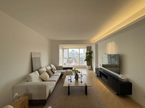 Housing image — Living Room