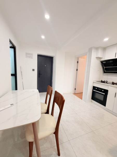 Housing image — Dining Area