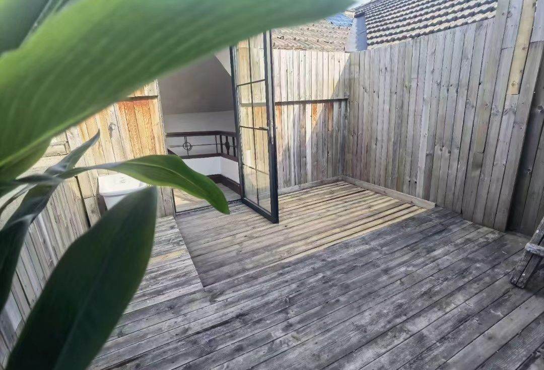 Housing image — Terrace