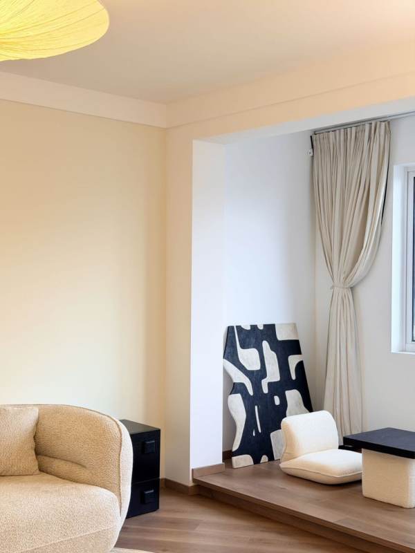 Housing image — Living Room