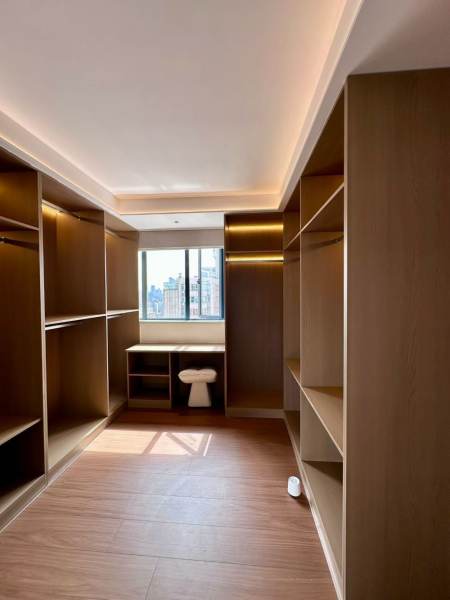 Housing image — Bedroom