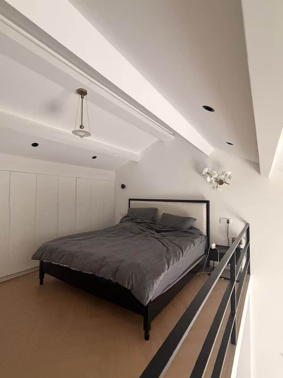 Housing image — Bedroom