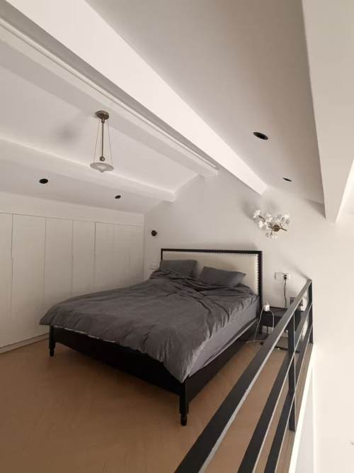 Housing image — Bedroom